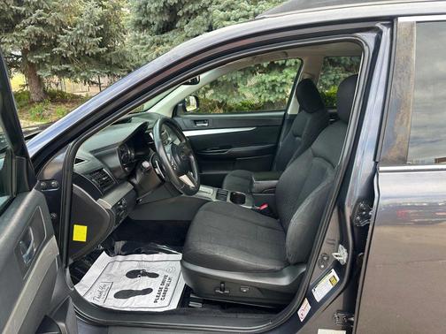 2010 Subaru Outback 2.5 i Premium