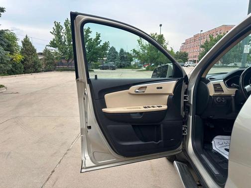 2011 Chevrolet Traverse LTZ