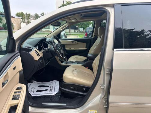 2011 Chevrolet Traverse LTZ