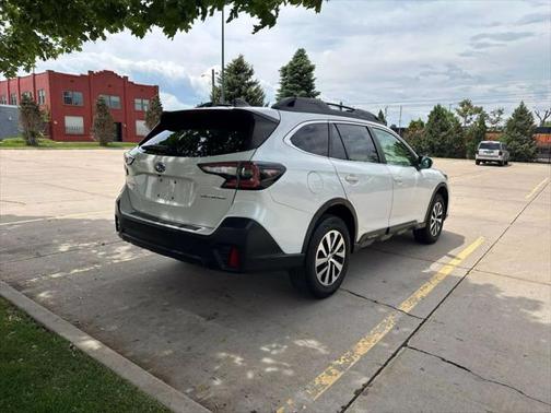 2022 Subaru Outback Premium