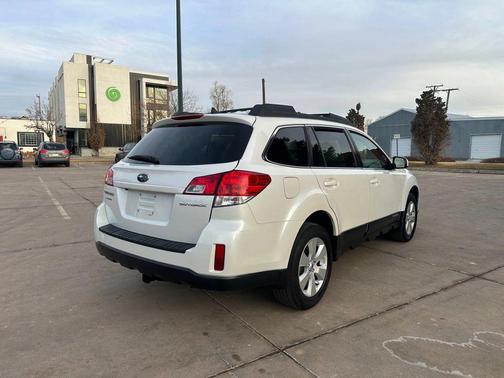 2011 Subaru Outback 2.5 i Limited
