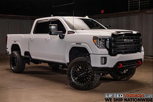 Summit White 2023 GMC Sierra 2500 AT4