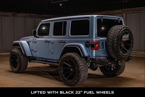 Black Clearcoat 2025 Jeep Wrangler Rubicon