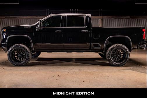 Black 2024 Chevrolet Silverado 2500 High Country