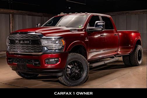 Delmonico Red Pearlcoat 2024 RAM 3500 Limited Crew Cab 4x4 8' Box