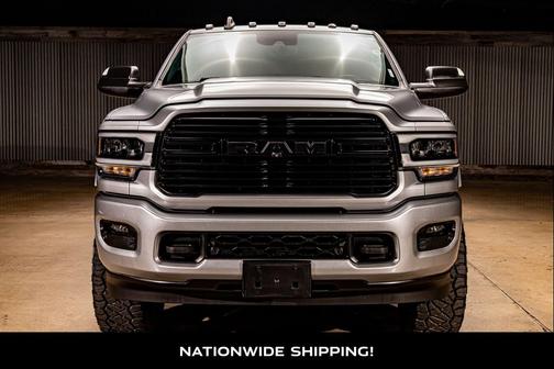 2022 RAM 3500 Laramie Crew Cab 4x4 8' Box
