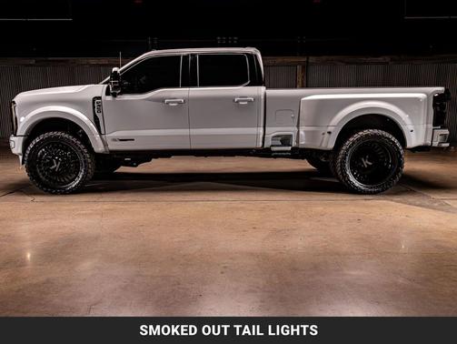 Avalanche 2026 Ford F-450 Platinum