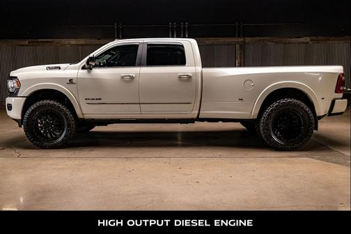 2020 RAM 3500 Limited Crew Cab 4x4 8' Box