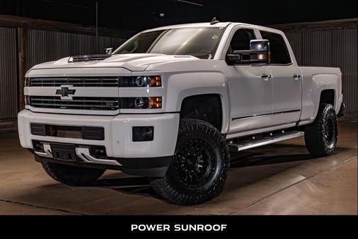 Summit White 2017 Chevrolet Silverado 3500 LTZ