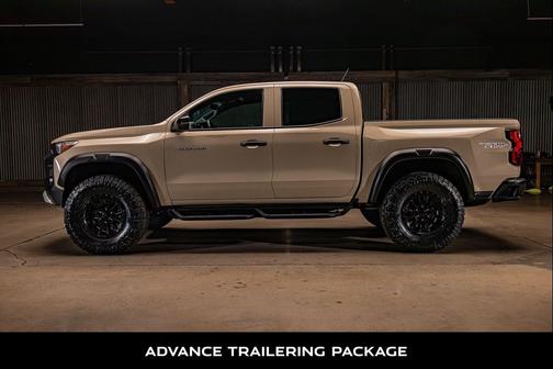 Sand Dune Metallic 2023 Chevrolet Colorado Trail Boss