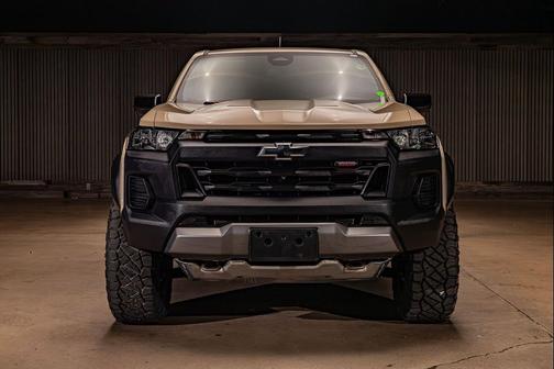 Sand Dune Metallic 2023 Chevrolet Colorado Trail Boss