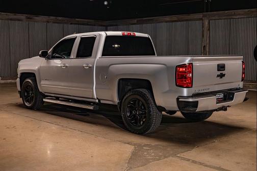 Silver Ice Metallic 2018 Chevrolet Silverado 1500 2LT