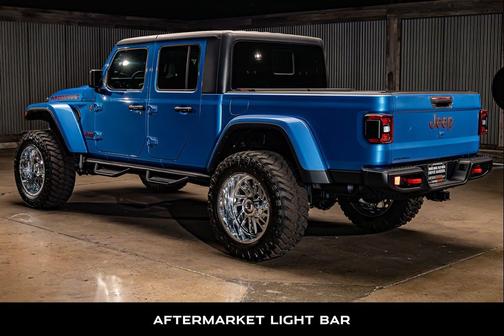 Hydro Blue Pearlcoat 2021 Jeep Gladiator Mojave 4x4
