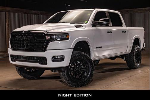 Bright White Clearcoat 2025 RAM 1500 Big Horn/Lone Star