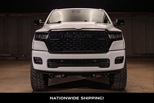 Bright White Clearcoat 2025 RAM 1500 Big Horn/Lone Star