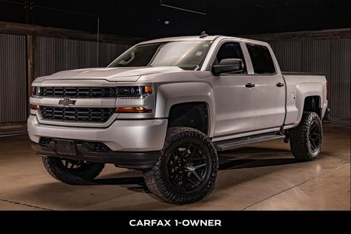 Silver Ice 2018 Chevrolet Silverado 1500 Custom