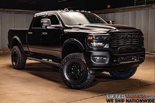 Diamond Black Crystal Pearlcoat 2025 RAM 2500 Tradesman Crew Cab 4x4 6'4' Box