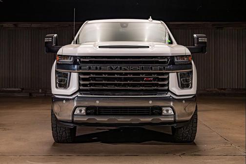 Iridescent Pearl Tricoat 2021 Chevrolet Silverado 3500 LTZ