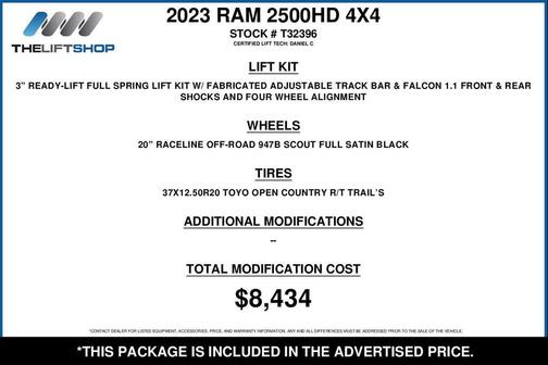 Diamond Black Crystal Pearlcoat 2023 RAM 2500 Laramie Crew Cab 4x4 6'4' Box