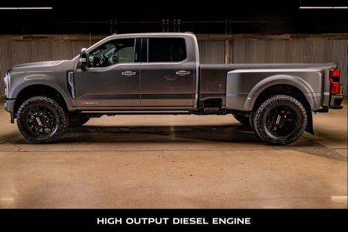 2023 Ford F-350 Platinum