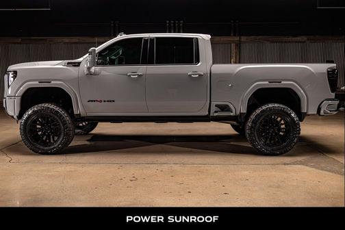 2025 GMC Sierra 2500 AT4