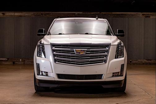 2019 Cadillac Escalade Platinum