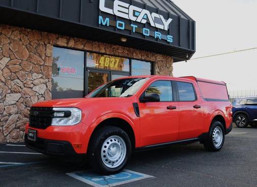 Shadow Black 2022 Ford Maverick XL