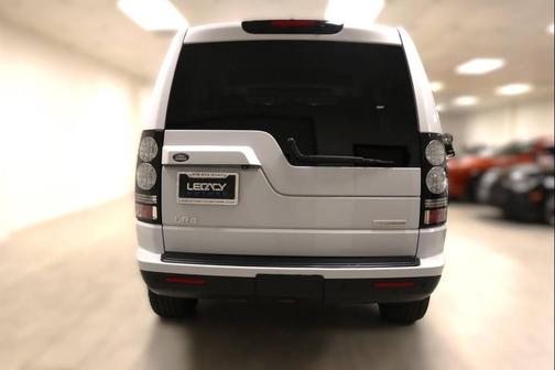 2016 Land Rover LR4 Base