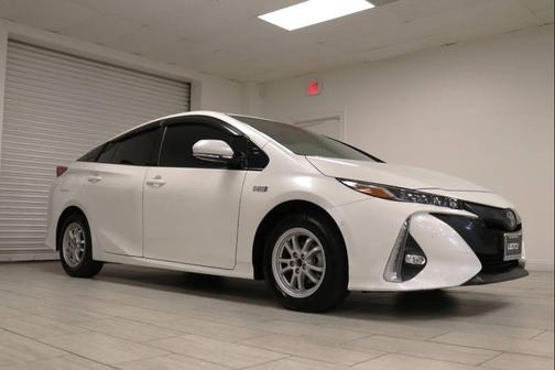 2017 Toyota Prius Prime Plus