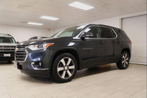 Charcoal 2020 Chevrolet Traverse LT Leather