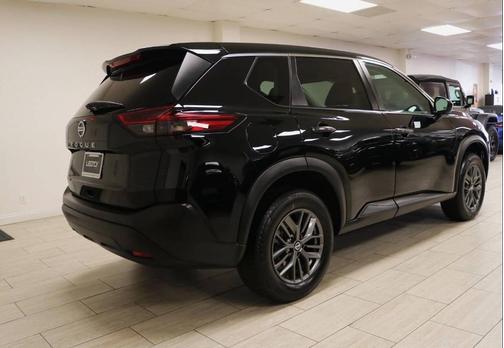 Super Black 2021 Nissan Rogue S