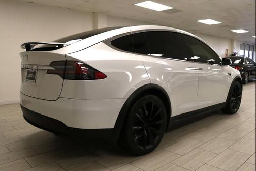 2020 Tesla Model X Long Range Plus AWD 4dr SUV