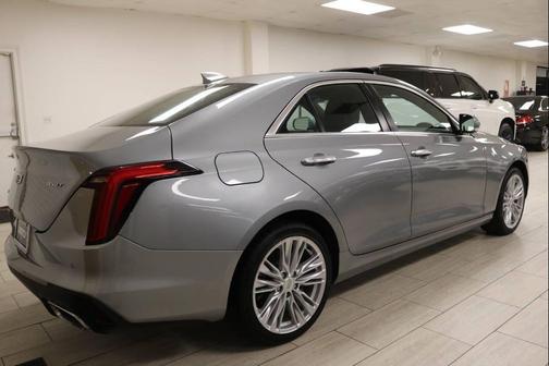 2023 Cadillac CT4 Premium Luxury