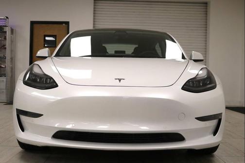 2022 Tesla Model 3 Standard Range