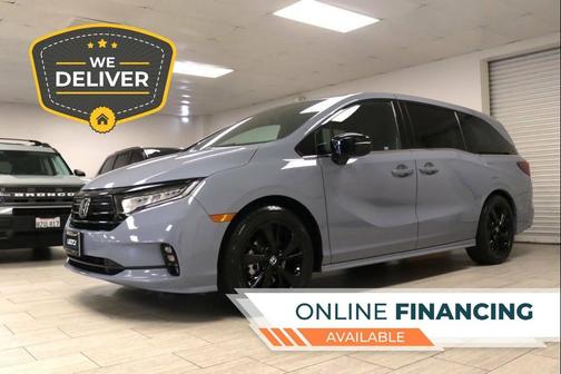 Sonic Gray Pearl 2024 Honda Odyssey Sport