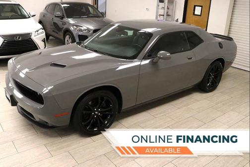 2018 Dodge Challenger SXT