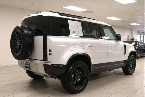 2024 Land Rover Defender 110 P300