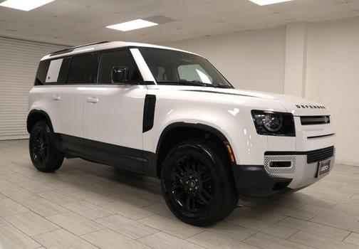 2024 Land Rover Defender 110 P300