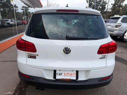 2017 Volkswagen Tiguan 2.0T Wolfsburg Edition