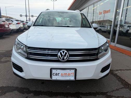 2017 Volkswagen Tiguan 2.0T Wolfsburg Edition