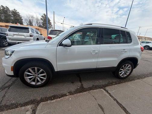 2017 Volkswagen Tiguan 2.0T Wolfsburg Edition