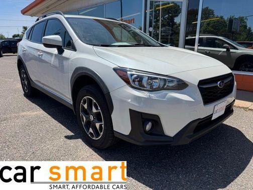 Crystal White Pearl 2018 Subaru Crosstrek 2.0i Premium
