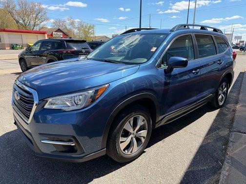 Abyss Blue Pearl 2022 Subaru Ascent Premium 8-Passenger