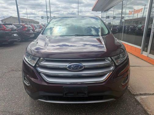 Burgundy 2018 Ford Edge SEL