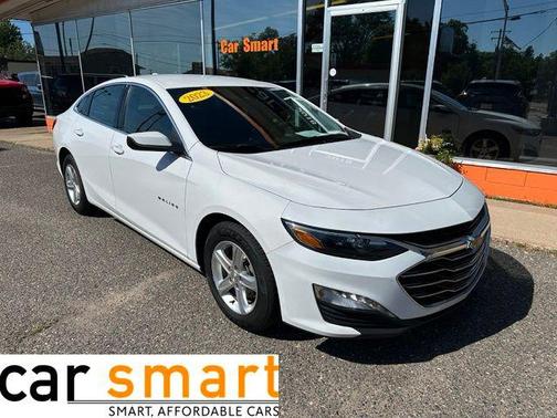Summit White 2023 Chevrolet Malibu FWD 1LT