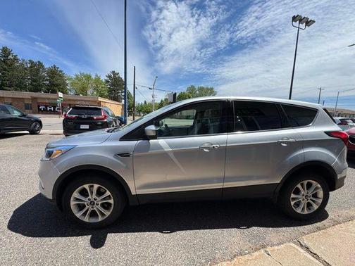Ingot Silver 2019 Ford Escape SE