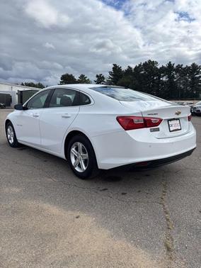 2022 Chevrolet Malibu 1LS