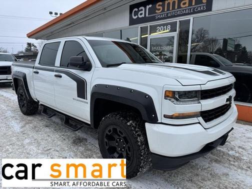 2018 Chevrolet Silverado 1500 Custom