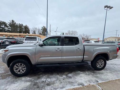 2017 Toyota Tacoma SR5