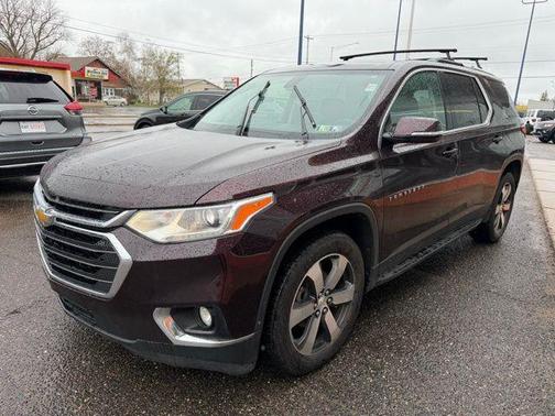 Black Currant Metallic 2018 Chevrolet Traverse LT Leather